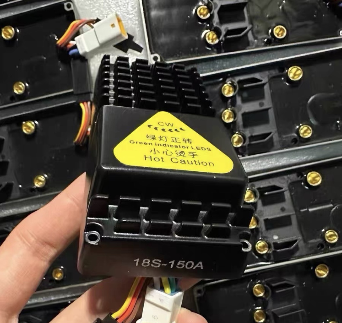 Nuevo ESC sin escobillas FOC 1 - Drone Battery High Voltage reseña y precio